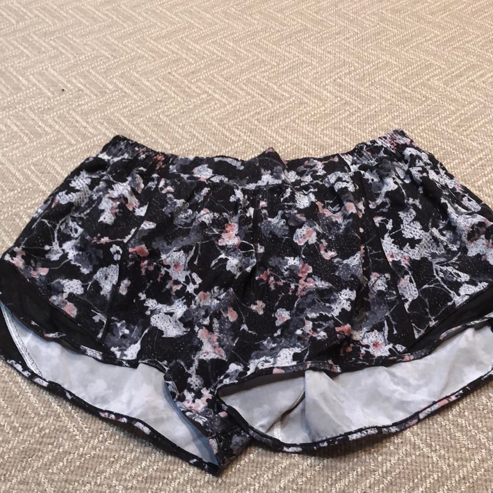 Lululemon Tracker short